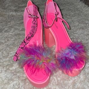 Perfect for a super stylish chick